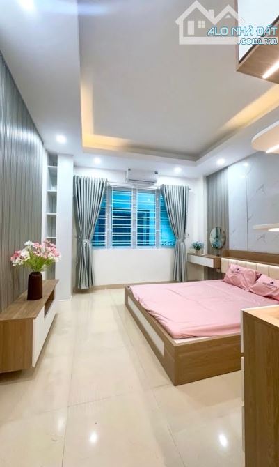 TUYỆT ĐỈNH DÂN XÂY - MỸ ĐÌNH - LÔ GÓC 2 MẶT NGÕ - Ô TÔ ĐỖ CỬA - VÀI BƯỚC RA ĐƯỜNG LỚN - 5T - 3