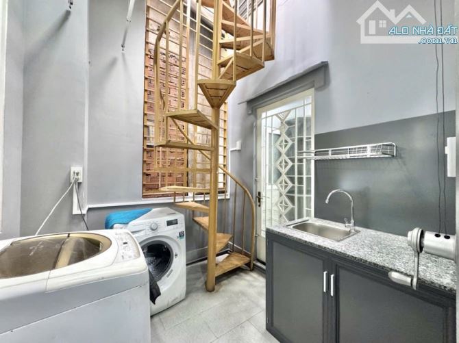 CHDV 3 tầng đường TRẦN BÁ GIAO Phường 5 Q. GÒ VẤP dt 120m2(6x20) Hẻm Ôtô DÒNG TIỀN 40TR/TH - 3