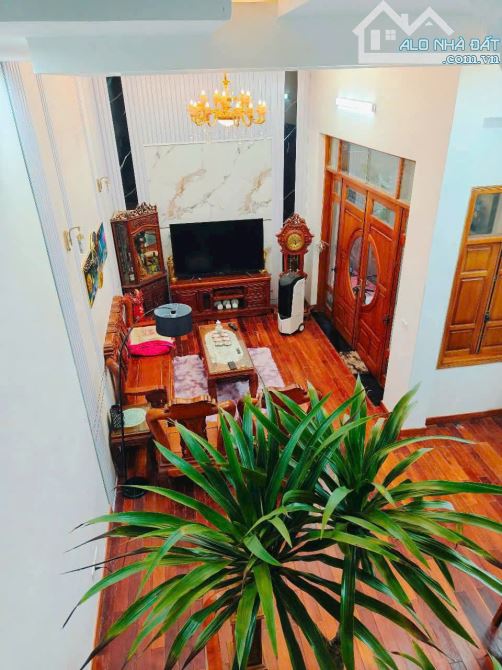 10,5 tỷ, 57m2, 4 tầng nhà dân xây Minh Khai, hàng xóm Timecity, nhà đẹp, rộng, giá rẻ - 3