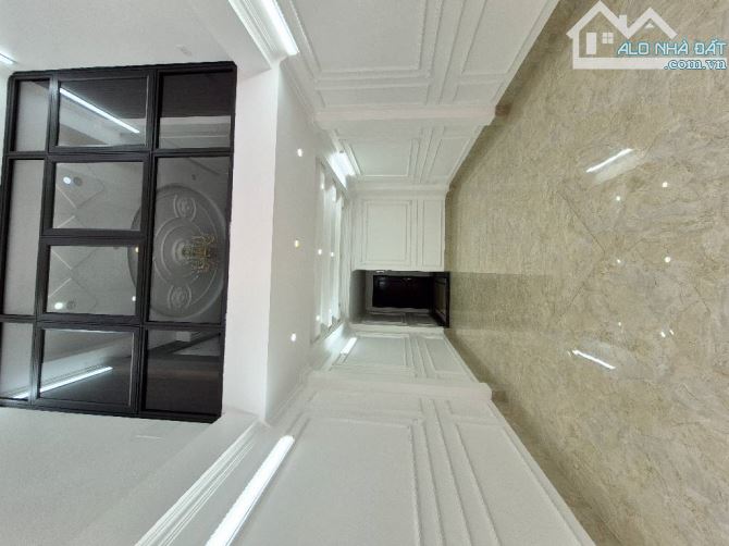 SIÊU PHẨM PHÂN LÔ KIM ĐỒNG - GIÁP BÁT 2 MẶT THOÁNG - VỈA HÈ Ô TÔ TRÁNH - 7 TẦNG THANG MÁY - 3