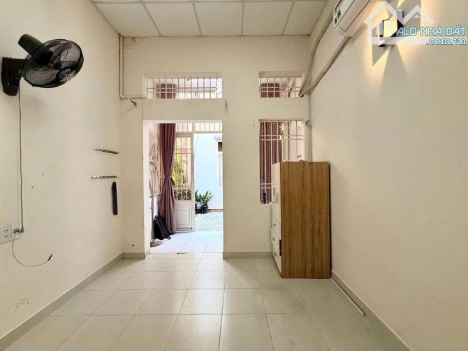 Hẻm 220 Hoàng Hoa Thám, P5,BT - DT , gác lửng, sân thượng trồng cây - 3