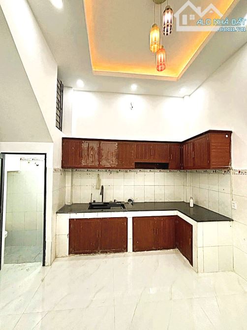 NHÀ 4 TẦNG KHU VIP LÊ VĂN QUỚI, 44M² - SÁT MẶT TIỀN, GIÁP TÂN PHÚ - 3