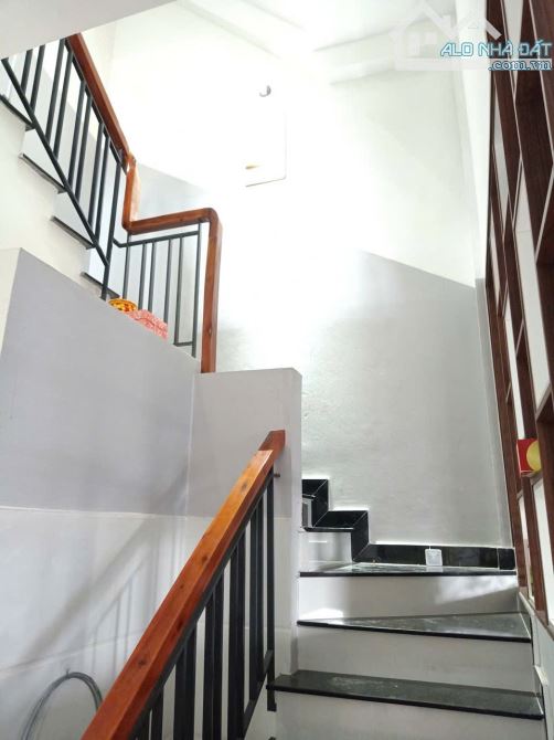 Bán Nhà 2MT đường 6m 3 Tầng Sổ Hồng Riêng Tại Đào Sư Tích  Ngay Chợ Phước Lộc - 3