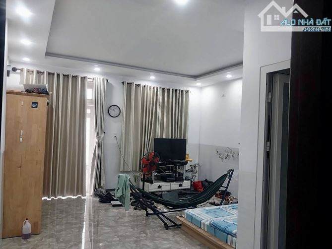 QUÁ GẤP BÌNH TÂN DT KHỦNG 5 x 15 -?4 TẦNG BTCT- HẺM THÔNG 7M SÁT MẶT TIỀN - 6 TỈ 970TR TL - 3