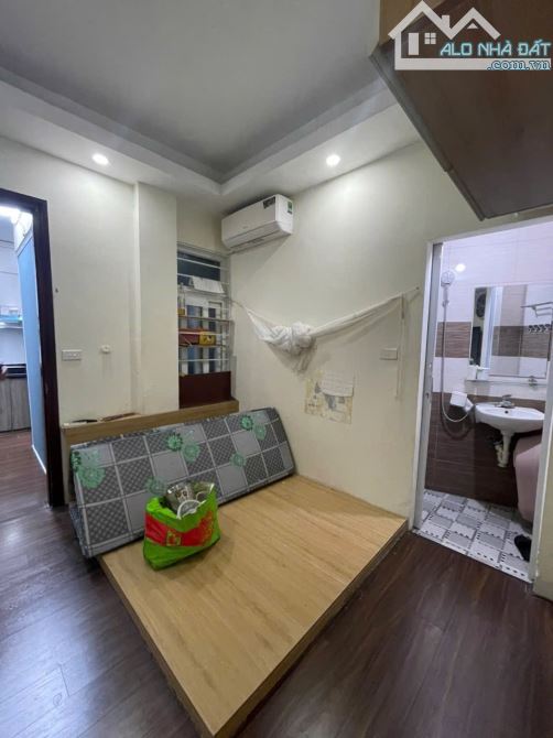 BÁN CĂN HỘ CCMN 3 NGỦ - 2 VS PHỐ YÊN LÃNG - THÁI HÀ - ĐỐNG ĐA   Diện tích 65M - chủ tặng l - 3