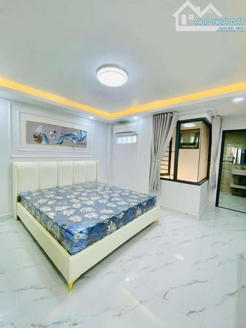 Hẻm 6M - HTP - Sát Quận 7 - 50m2 - 4 tầng - Giá 6.1 tỷ - 3
