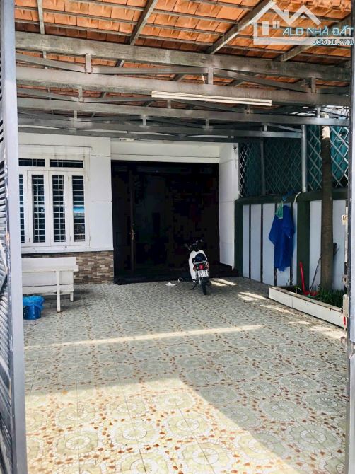 Bán nhà góc , mặt tiền đường 160 ,Tăng Nhơn Phú A, Quận 9 - 3