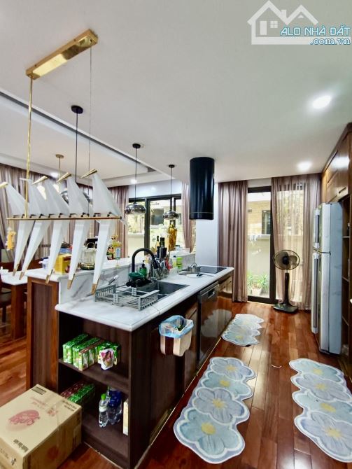 Bán Gấp Biệt Thự Lk Thạch Bàn 144m2-hơn 27 tỷ-FULL NỘI THẤT-chỉ 190/M2-VỊ TRÍ ĐẸP-GIÁ TỐT- - 3