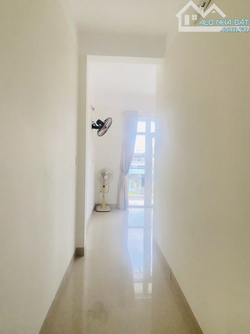 Bán nhà 4 tầng mặt tiền đường Phan Đăng Luu Hải Châu Đà Nẵng - 3