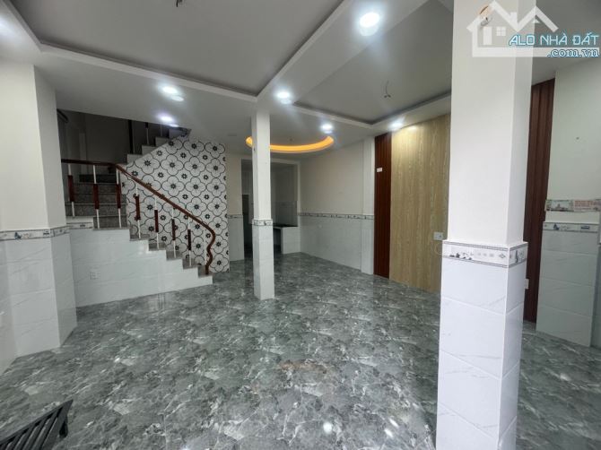 🟢TỐT - NHÀ QUANG TRUNG - 40M2 - 3 TẦNG - NGANG 5,2M. GIÁ : 5,2 TỶ - 3