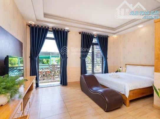 BÁN KHÁCH SẠN PHAN HUY CHÚ VŨNG TÀU (10x18.3) 183M2 - 1 TRỆT 5 LẦU SỔ HỒNG HOÀN CÔNG - 3