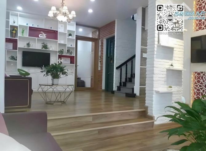👉45 triệu CHO THUÊ BIỆT THỰ 3 TẦNG 660m2, NGANG 12m MẶT TIỀN ĐƯỜNG TRẦN NGỌC QUẾ - 3