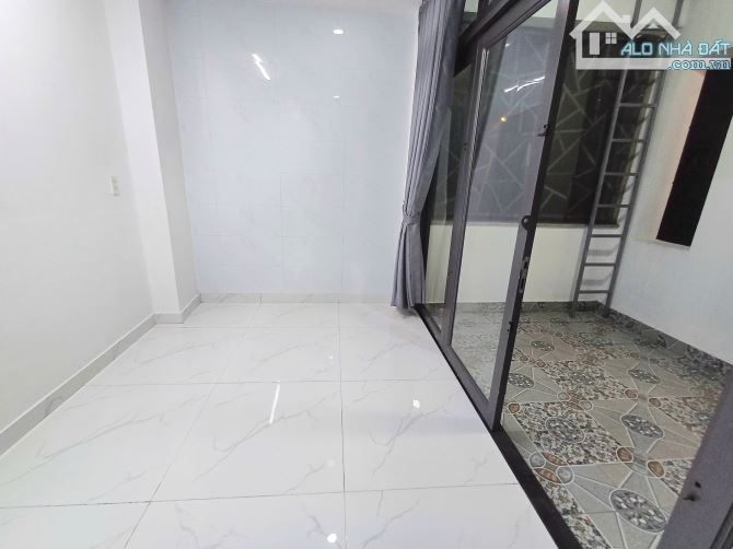 💎Cho Thuê Nhà Mới Xây --Có Nội Thất-- Hẻm Xe Hơi💎Quang Trung P12💎4X16M 4 Lầu 5PN 5WC - 32