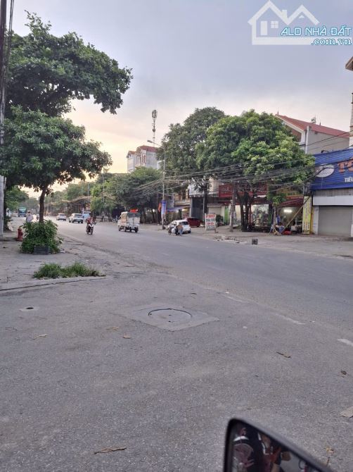 nhà mới xây còn thơm mùi sơn 4 tầng ,mai lâm gần cầu đông trù, vin cổ loa - 4
