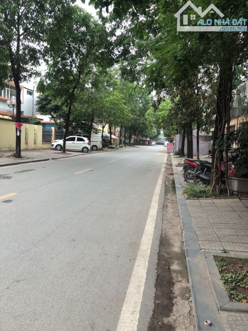 BÁN NHÀ LK KĐT MỚI VĂN QUÁN, HÀ ĐÔNG. VỈA HÈ, KD, TIỀM NĂNG. DT135m2, MT7m, giá 245 tr/m2 - 4