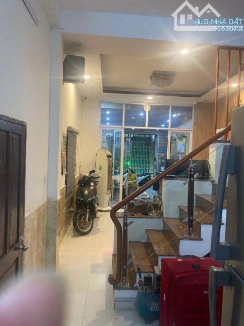 SIÊU ĐẸP _ CĂN GÓC 2 MẶT KIỆT THOÁNG _ CÙ CHÍNH LAN _ 2 TẦNG 71.2 M² _ GIÁ: 4.9 TỶ - 4