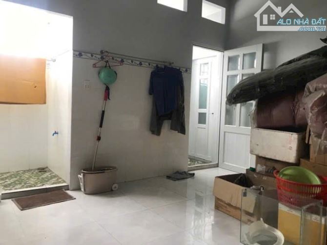 Bán kho xưởng - ngang lớn - hẻm 5m - Võ Thị Phải - Ngay Chợ - 253m2 - Giá 11,8 tỷ - 4