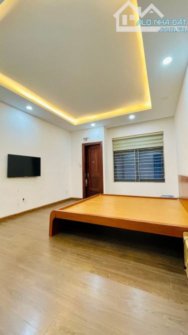 Bán nhà MT Trần Thủ Độ Tân Phú 4x18m đúc lửng 3 lầu ST giá 13.6 tỷ TL (trang bị thang máy) - 4