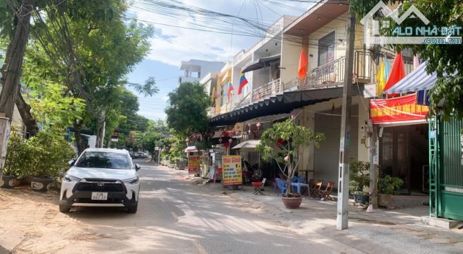 Chính chủ bán đất mặt tiền đường Trần Xuân Lê , Sát Hà Huy Tập , Vị Trí Quá Đẹp - 4