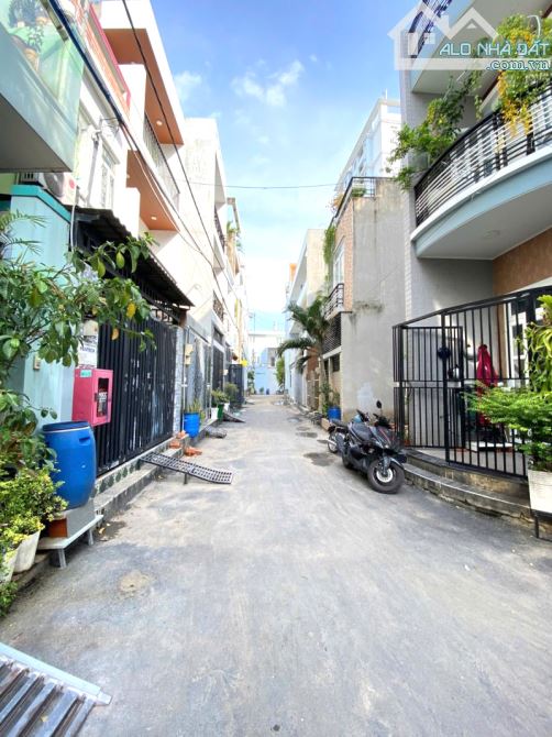 Bán Nhà Mới Đẹp 3 Tầng Hẻm Xe Hơi 50m2_4x13m Chỉ 7,1 tỷ Gần Tô Ngọc Vân Tam Phú Thủ Đức. - 4