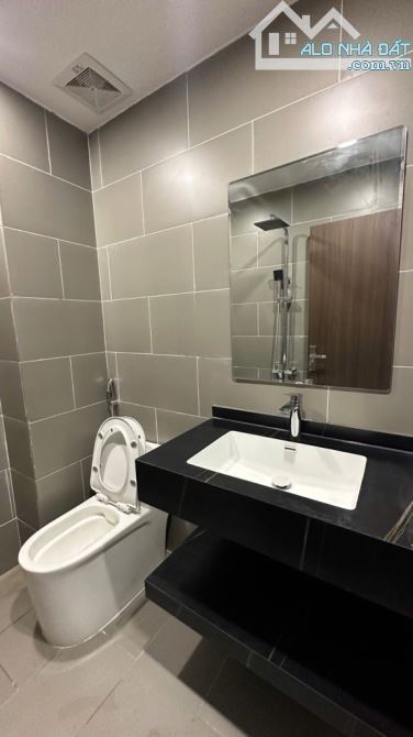 BÁN NHÀ 60M² – DÒNG TIỀN ỔN ĐỊNH 40 TRIỆU/THÁNG – NGÕ 583 NGUYỄN TRÃI – Ô TÔ ĐỖ Cửa - 4