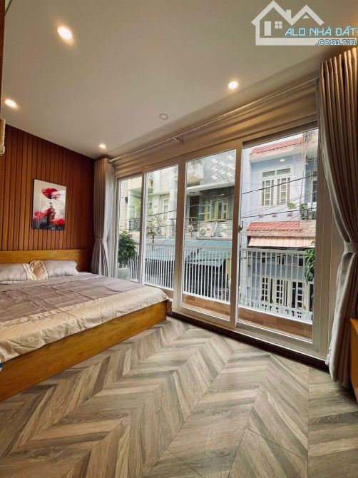 KẸT TIỀN! Bán nhà Nguyễn Văn Lạc 2tỷ895 Dt 48m2, vị trí gần chợ Thị Nghè đi Q1 chỉ 2p - 4