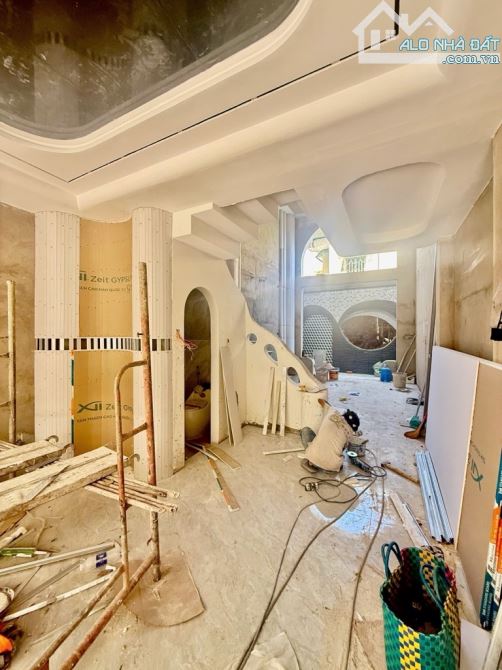 SIÊU PHẨM NHÀ MỚI 4 TẦNG DƯƠNG THỊ MƯỜI,THIẾT KẾ HIỆN ĐẠI 4X15M TẶNG FULL NT -GIÁ 7TY5 - 4