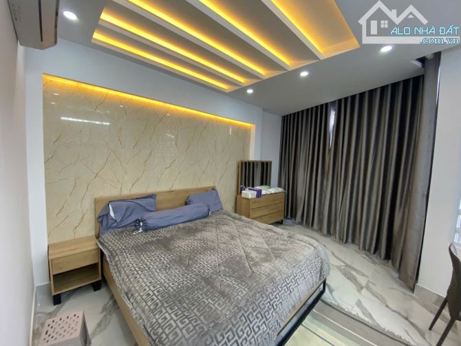 Nhà MT Lý Đạo Thành - 4,5 x 13M - 8 Tỷ - Cạnh Khu Bình Phú 2 - 4