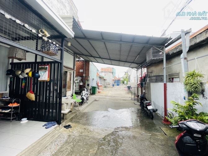 HẺM 6m, NGANG HIẾM 8m, GẦN CHỢ THỦ ĐỨC, DÒNG TIỀN 30tr/th, 310m2; NHỈNH 19 TỶ. - 4