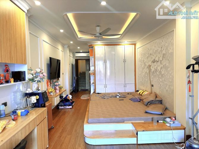 BÁN NHÀ THÁI THỊNH ĐỐNG ĐA 65m 7T Mt 4m GIÁ 23 TỶ THANG MÁY PHÂN LÔ Ô TÔ KINH DOANH. - 4