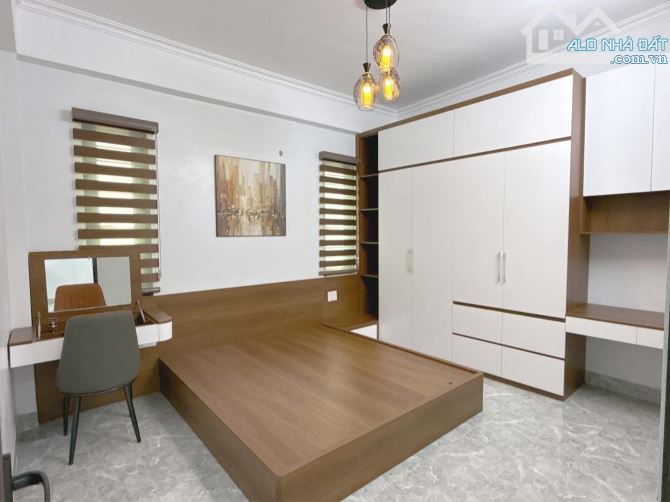 Chính chủ cần bán căn nhà 3 tầng ngõ phố Nguyễn Lương Bằng, TP Hải Dương. - 4