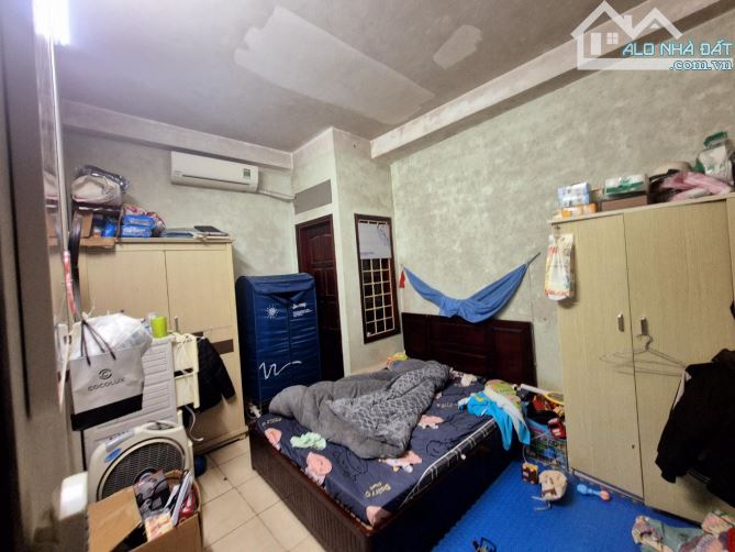 NGÕ PHỐ TRẦN CUNG -50m² × 5 TẦNG - MẶT TIỀN 4.6m- Ô TÔ QUA CỔNG - 4