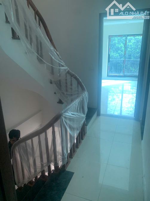 🏡 BÁN NHÀ ĐÔNG LA ĐẠI THÀNH– CHỈ HƠN 4 TỶ - NHÀ ĐỘC LẬP 60M 5 TẦNG - 4