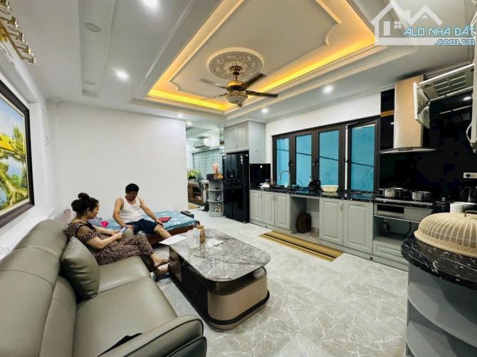 Phú Đô - Mỹ Đình - 18 tỷ - Ô Tô - Lô Góc - Thang máy - Ở sướng - Dòng tiền - 4