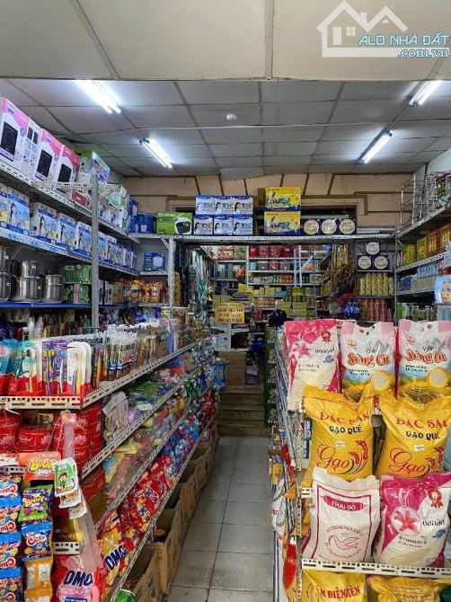 Bán nhà Mặt Phố Dương Quảng Hàm 100/110m, 4 Tầng, MT 4.5m 42 Tỷ, K.Doanh sầm uất - 4