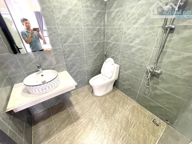 BÁN NHÀ THỊNH QUANG NHÀ MỚI DÂN XÂY LÔ GÓC GẦN OTO TRUNG TẬM QUẬN ĐỐNG ĐA NHIỀU TIỆN ÍCH. - 4