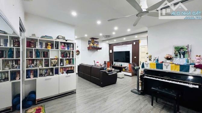 CHUNG CƯ 3 NGỦ – 115M² – FULL NỘI THẤT – 137 NGUYỄN NGỌC VŨ – GIÁ 8.75 TỶ - 4