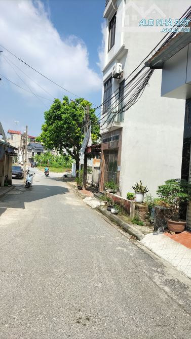 Lô góc Viện Rau Trâu Quỳ _Trục Chính_Kinh Doanh 3 Mặt Thoáng 61m Chỉ 7,1 Tỷ - 4