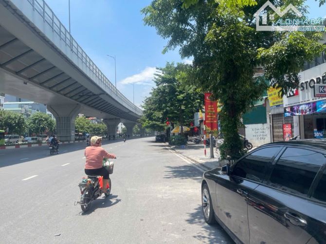 BÁN ĐẤT PHỐ MINH KHAI - HAI BÀ TRƯNG, THÔNG NGÕ QUỲNH 120M2,MT6M, 150TR/M2, OTO ĐỖ CỬA - 4