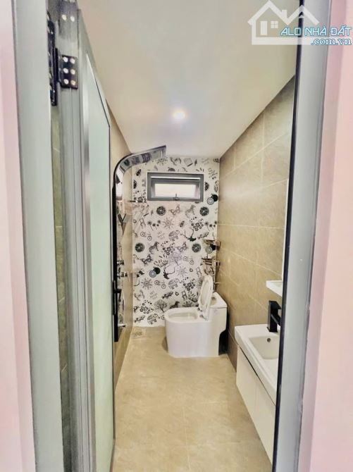 NHÀ ĐẸP 1 TRỆT 1 LẦU – FULL NỘI THẤT – GẦN CHỢ BÌNH LỢI – 1 TỶ 320 TRIỆU - 4