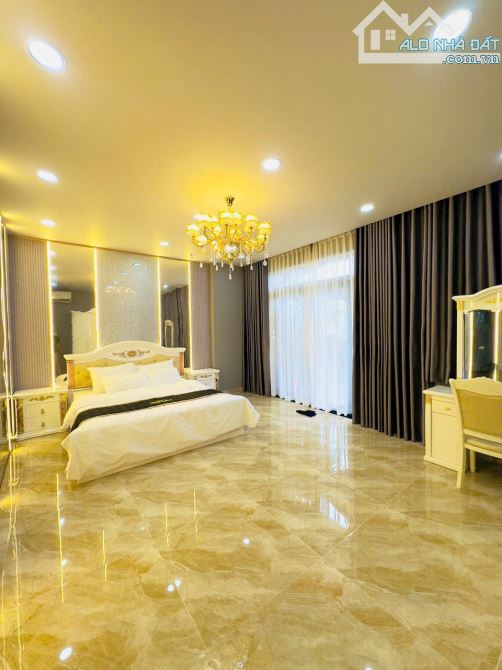 Nhà hẻm 8m Bạch Đằng P.2 Q.Tân Bình , DT: 6m x 20m , 4 tầng mới , Giá chỉ 20 tỷ - 4