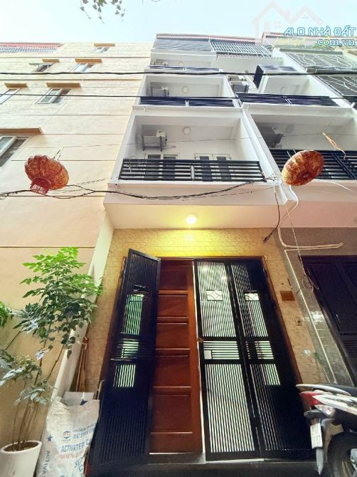 🎤 BÁN NHÀ NGỌC THUỴ. BỒ ĐỀ 🎤 34M2. 5 TẦNG. GIÁ 7+ TỶ. Ô TÔ ĐỖ CỬA.  🎄 - 4