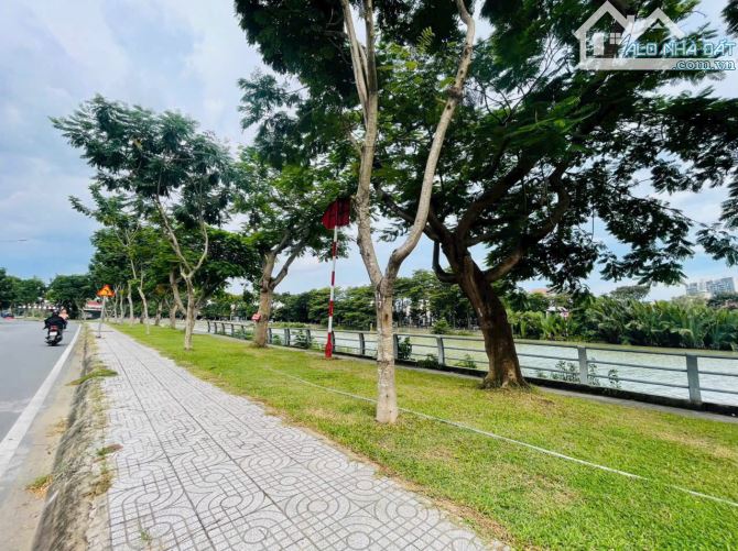 Đất BT đẹp view trực diện SÔNG & CÔNG VIÊN. Ngay sát TT THỦ THIÊM. DT 300m2- 69 tỷ TL - 4