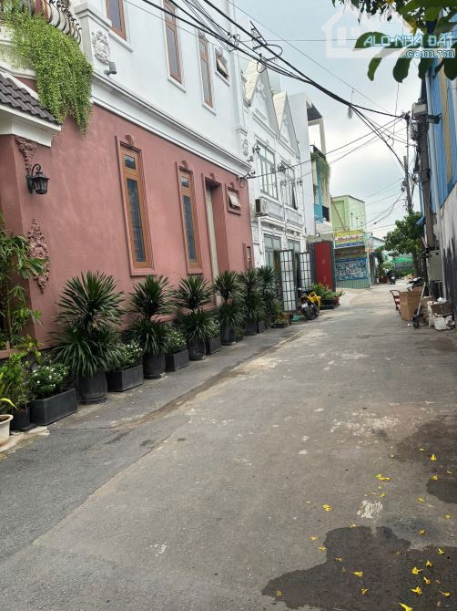 Chính chủ gửi bán nhà quận 12, giá 5 tỷ - 4