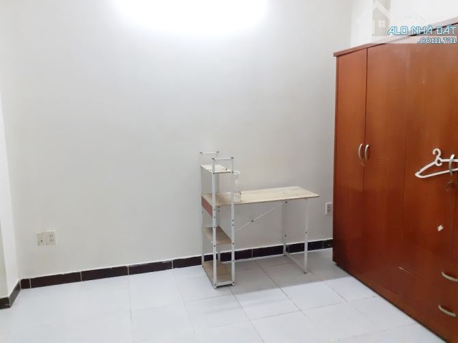 Cho thuê phòng 20m² có giếng trời tại Bạch Đằng, Tân Bình – gần sân bay - 4