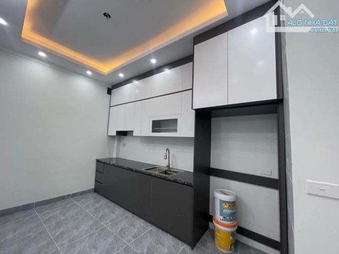 Bán nhà Cổ Nhuế 42 m2, 5 tầng, 5 ngủ, 2 thoáng 6.5 tỷ - 4
