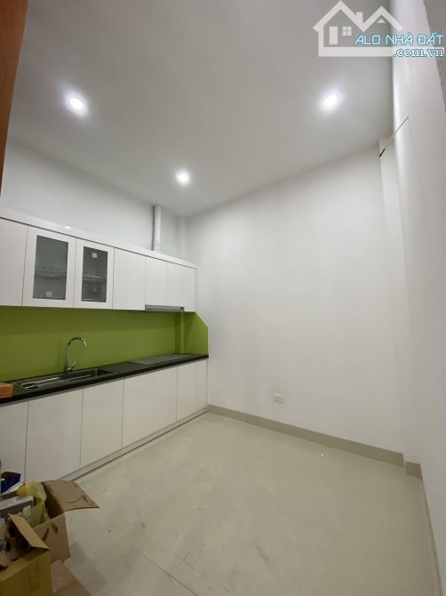 Hiếm, Bán Gấp Ngõ ô tô, gần phố Đại Mỗ, Nội thất đầy đủ 33m2 4 Tầng Giá 6.88 Tỷ - 4