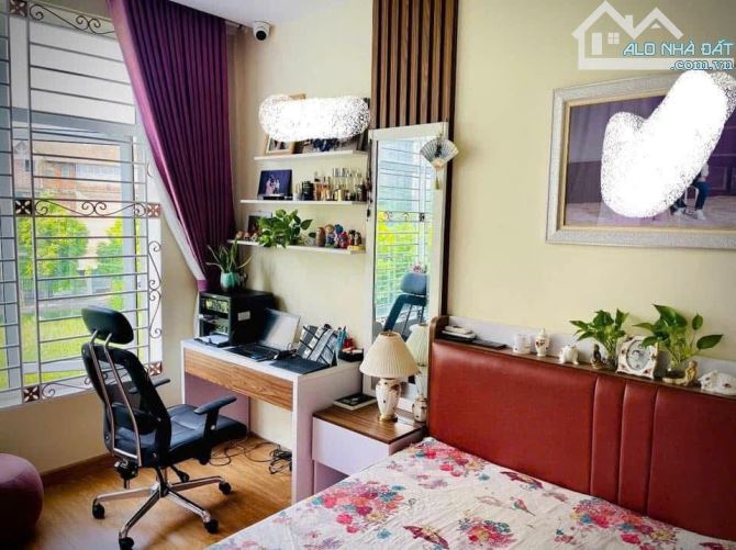 BÁN NHÀ LÀNG VIỆT KIỀU CHÂU ÂU_VỈA HÈ_KINH DOANH_Ô TÔ TRÁNH_85M2_24 TỶ. - 4