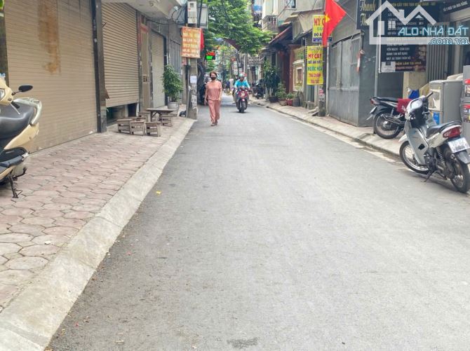 Bán gấp nhà Hoa Bằng 65m2, 5 tầng ô tô đỗ cửa, cách ô tô tránh 10m ở sướng hoặc làm VP - 4