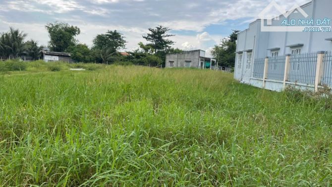 2500m2 đất thổ, vườn gần KCN Gia Thuận, Gò Công ,Tiền Giang nay là tỉnh Đồng Tháp bán 3 ty - 4